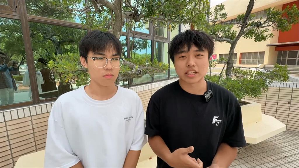 台南移工酒駕撞車逃逸 腳踏車卡車底沿路冒火花
