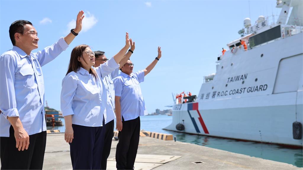 「海巡巾幗」管碧玲登淡水艦致敬111名女力！強調守護尊嚴職場、性騷零容忍
