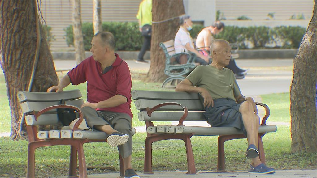 決策者(影)／要去上廁所...結果爸媽再也不想回家了！子女說不出口的長照告白？