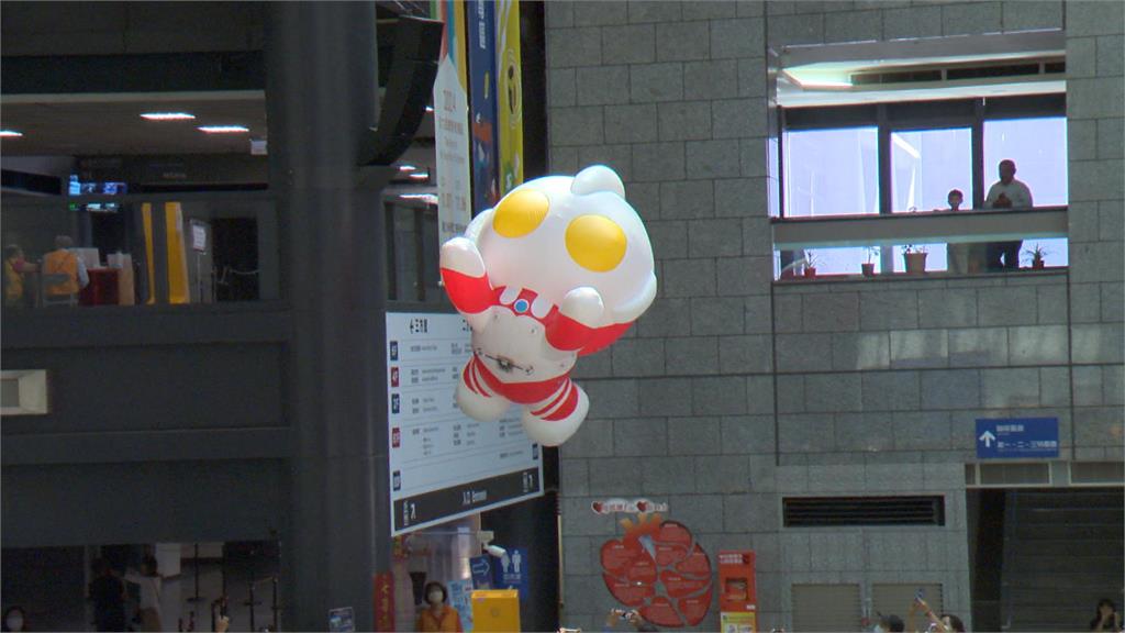 高雄「冬日遊樂園」最後一天　莎喲娜娜！迪卡與初代即將告別