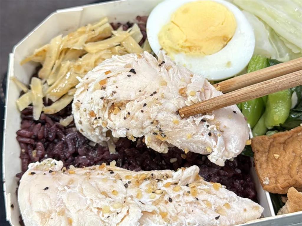 天天外食「戒澱粉」體重卻卡關？營養師揭「6大隱形地雷」：比飯還肥