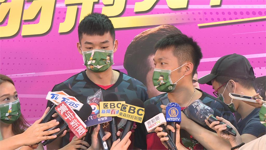搶攻600億運動商機! 土銀推麟洋卡 戴資穎為合庫運動卡站台