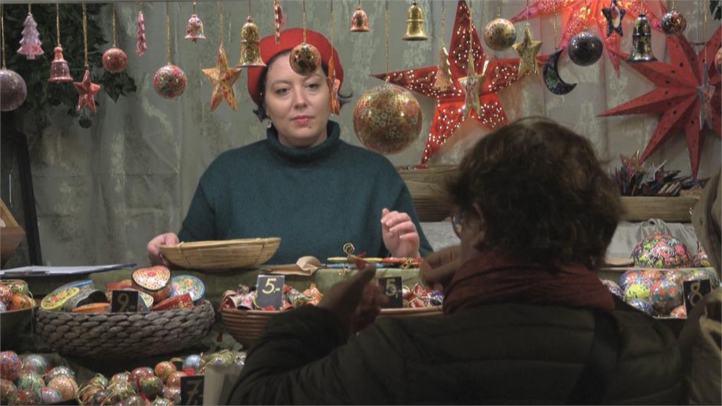 耶誕季來了！巴黎耶誕櫥窗亮相　維也納市集熱鬧登場