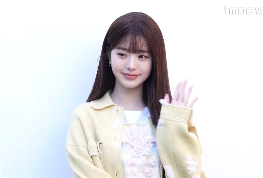 張員瑛「遲到5分鐘」遭記者當面罵:以後請早點!「尷尬反應全被拍」主辦方澄清了