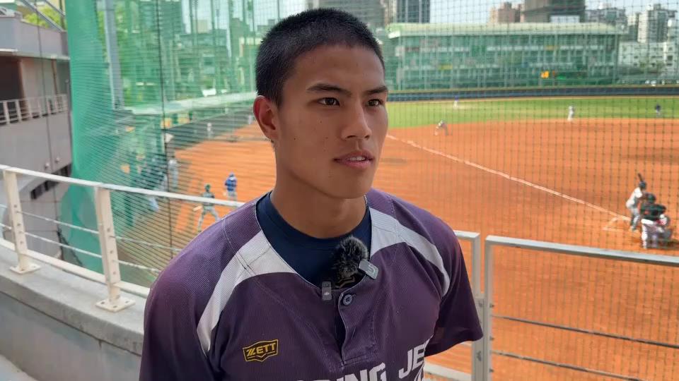 MLB(影)／李灝宇首安出爐高中母校超嗨！昔日教練、學弟大讚：他打擊特別狂野
