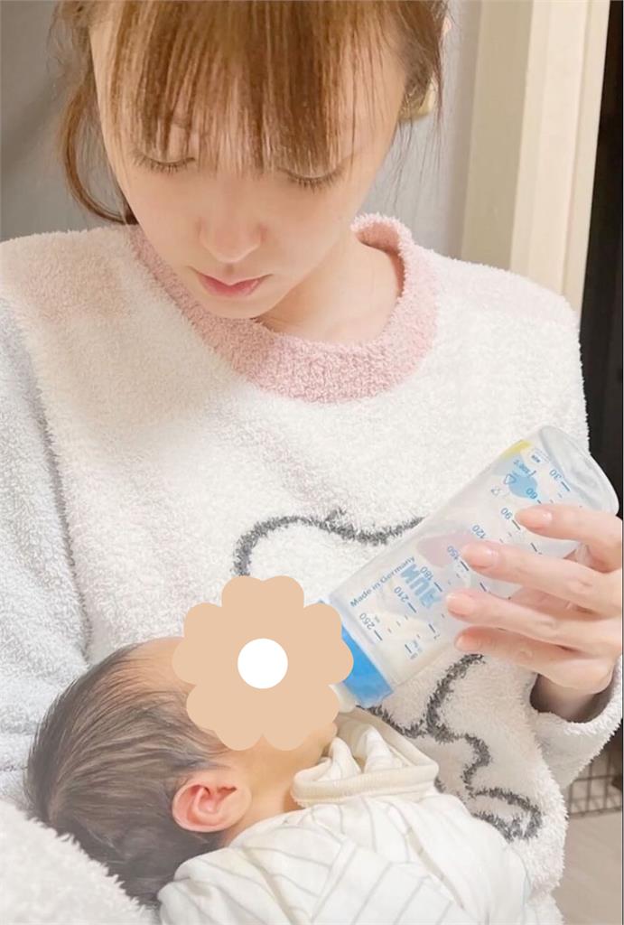 深田恭子生寶寶了？神隱2個月突PO「抱嬰兒餵奶照」眼神飄母愛！