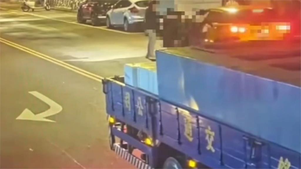 運將於基隆廟口載2名乘客　往台北途中被「持刀威嚇」