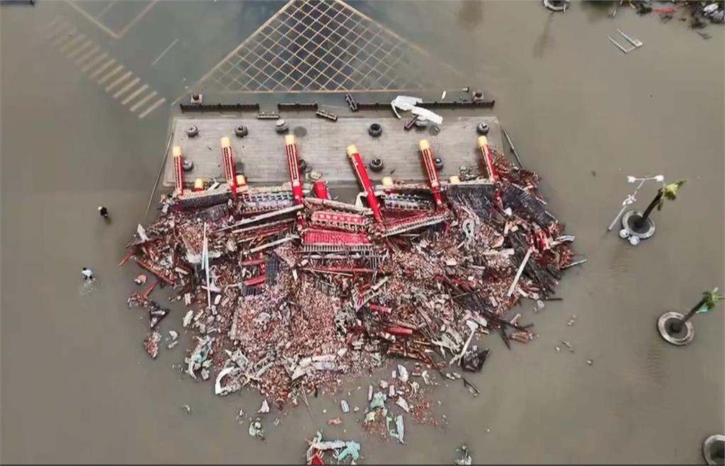 轉機?6千萬牌樓遭颱風吹倒 南鯤鯓代天府馬年抽「旺」