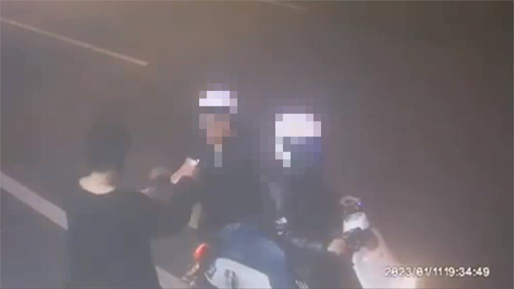 新竹檳榔攤出現「XD假鈔」! 兩男子持假鈔購物後騎機車逃逸
