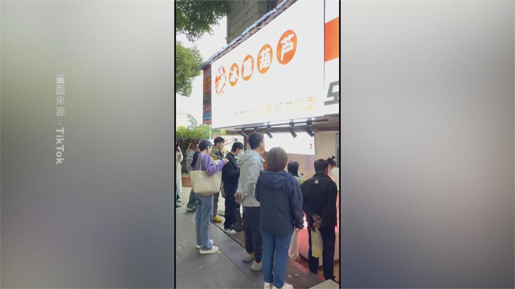 中國食物亂象！「豬肝蒜頭」洋芋片　奶皮糖葫蘆破800台幣一串