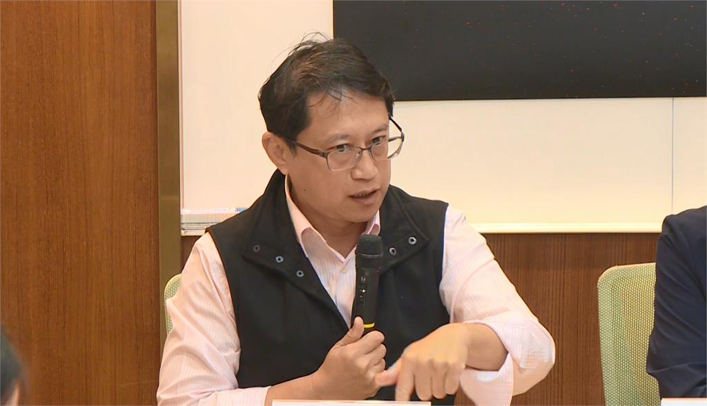 藍白立委週六飛太平島考察 學者轟:不顧國際情勢添麻煩