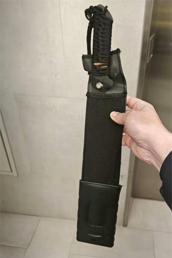 行車糾紛爆圍毆! 父撂2兒助陣「三打一」暴打1男