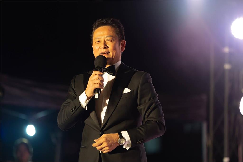 徐乃麟遭誣衊5年氣到怒飆!徐新洋心痛公開「這封信」 徐乃麟遭誣衊5年氣到怒飆!徐新洋心痛公開「給父親的信」:沈默太久了