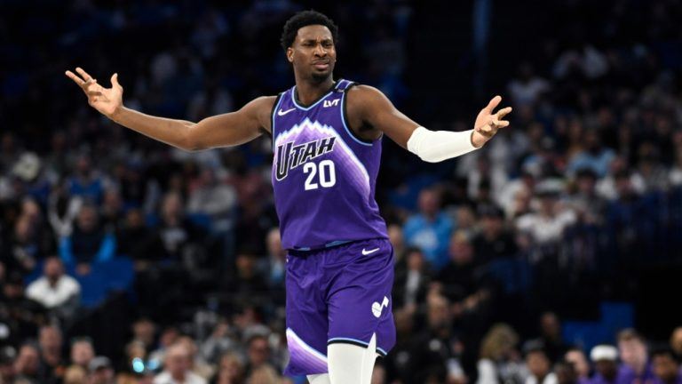 NBA(影)/倒楣透頂!傑克森戰老東家被前隊友撞傷 右膝韌帶撕裂恐休養兩個月