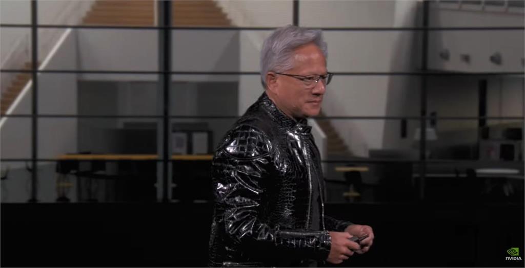 黃仁勳首曝「9歲遭霸凌過往」！跨越「殘破吊橋」他悟到：痛苦才能煉出韌性