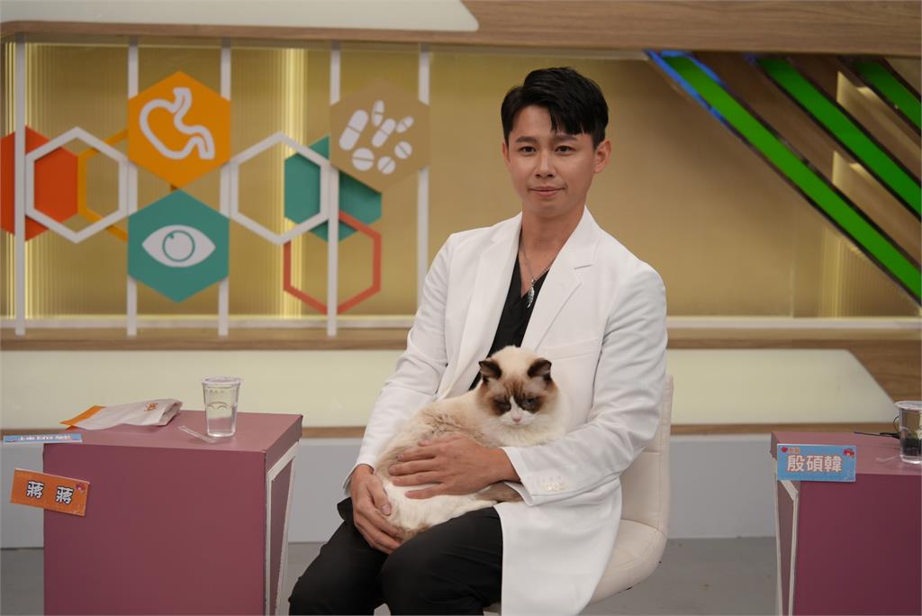 蔡允潔淚訴家中貓咪都出事！貓瘟花20萬救回根本被掏空