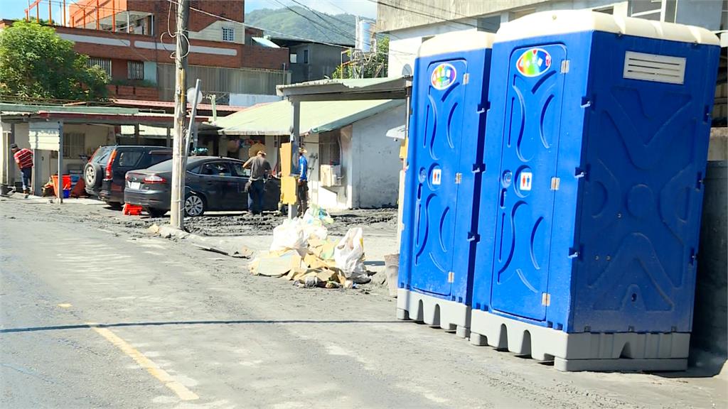 災區長者使用「蹲式馬桶」不方便　中央出手：已調12座坐式