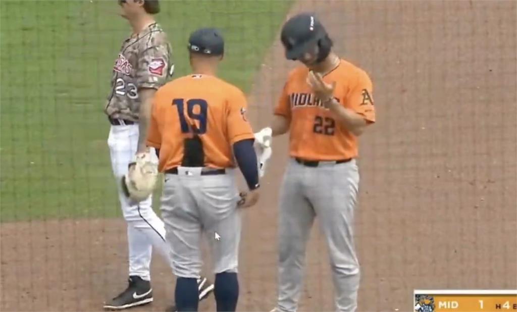 MiLB/「台灣鐵捕」林家正遭球吻後再被撞飛!左手二度傷提前退場
