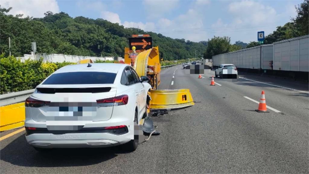 開300萬電動車直撞緩撞車　肇事駕駛強調「沒做這件事」