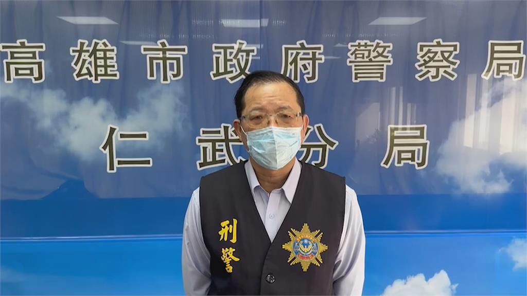 高雄逾10煞衝服飾店亂棒猛砸 民眾:以為工地拆鷹架