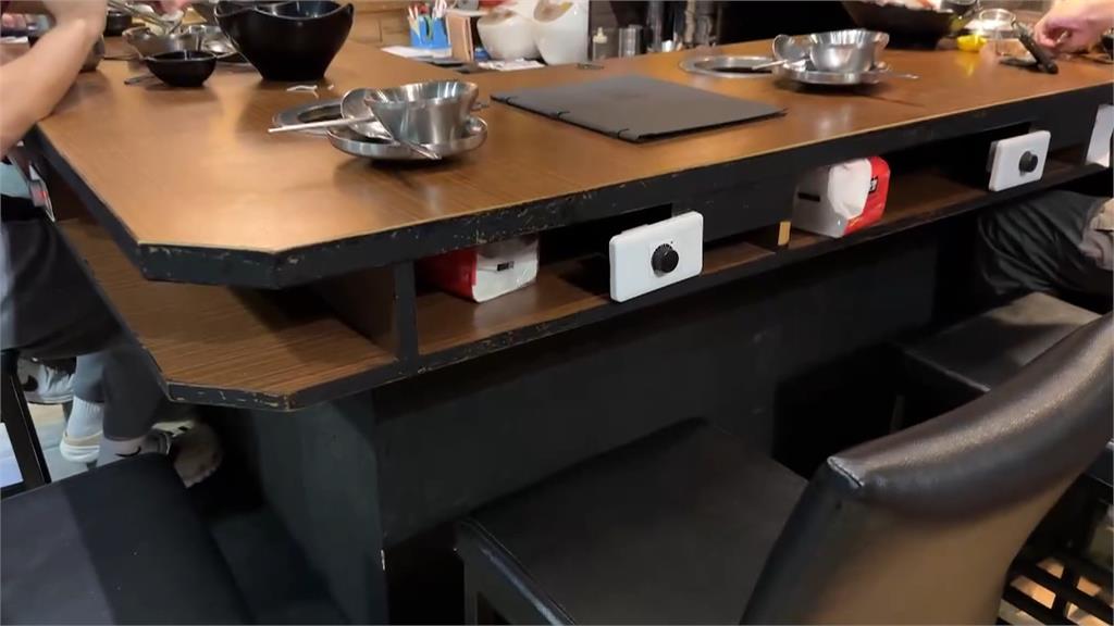 萬華火鍋店被吃「霸王餐」！　男辯買飲料留耳機落跑