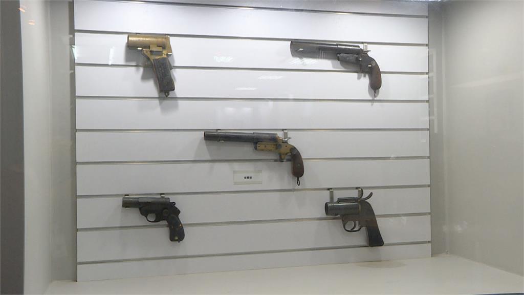 兵器館各國槍枝首次大規模亮相　解放軍早期步槍也收藏