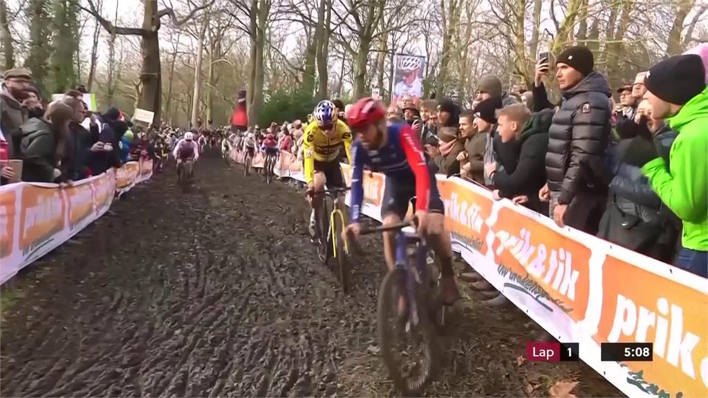 UCI自行車越野世界盃苦戰　賽道泥濘！荷蘭包辦男女雙冠