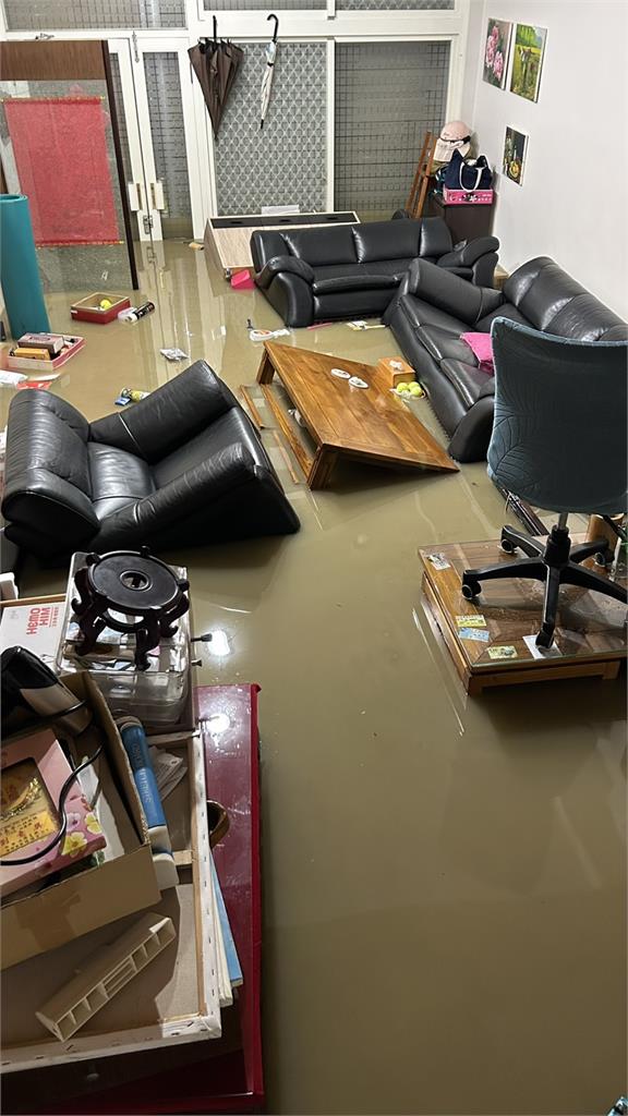  鳳凰颱風未到「宜蘭先淹」雨量破千毫米！住家、車輛快滅頂…氣象專家揭真相