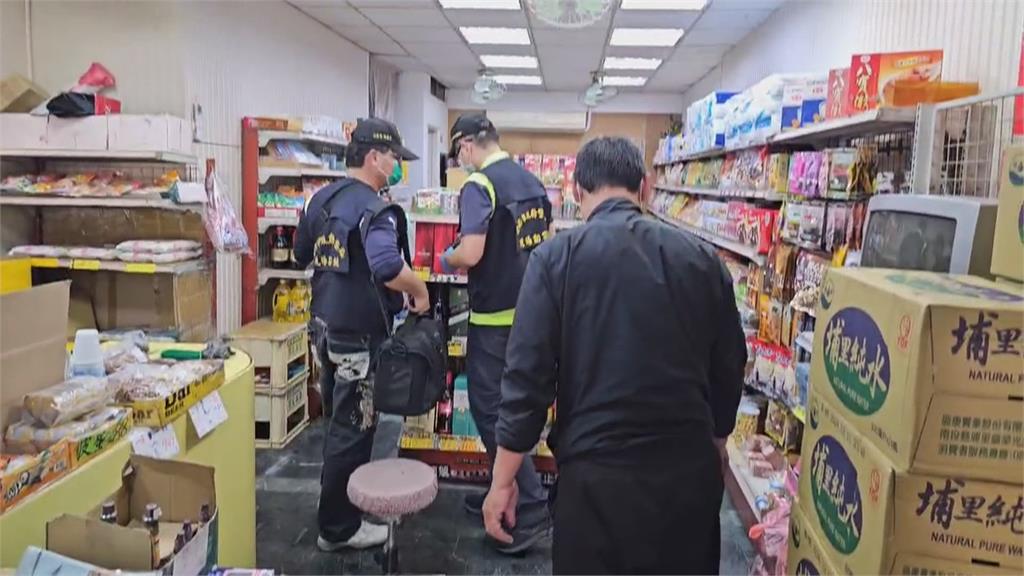 台南雜貨店爆剪刀傷人案　嫌犯猛刺老闆後逃逸