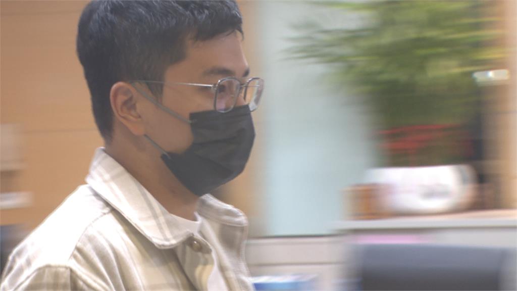 「罷雙吳」疑連署筆跡相似.名冊重疊 四騎士與幹部互踢皮球