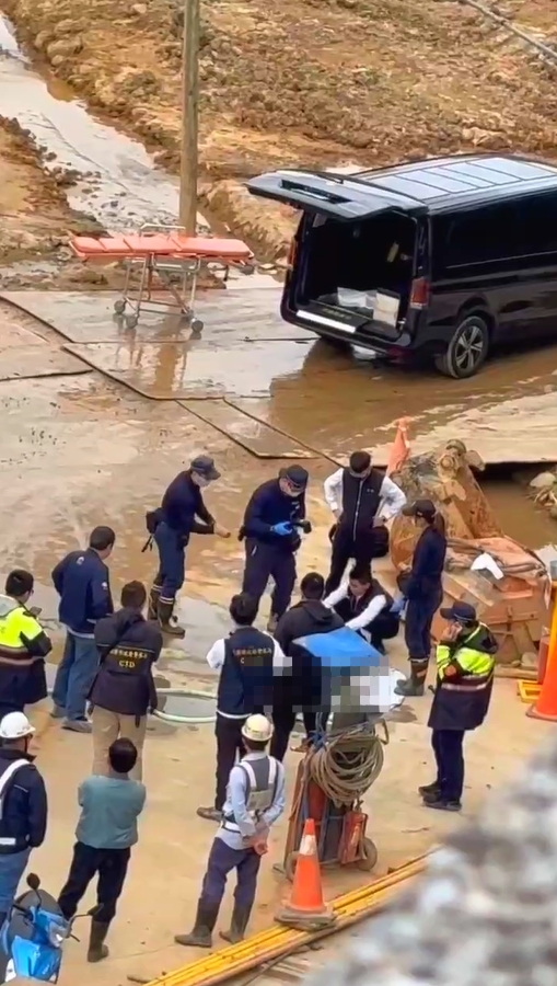 快新聞/悚!桃園鐵路地下化工地驚見男屍趴水坑 疑跌泥漿窒息亡「身分成謎」