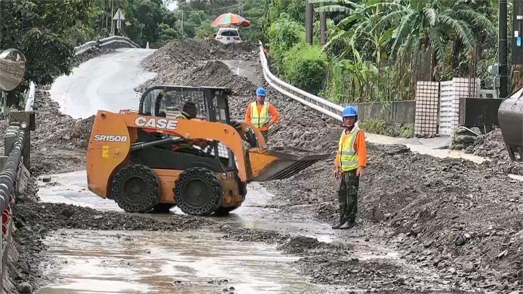 屏東三地門鄉德文村道路中斷多日　高樹鄉村落淹水