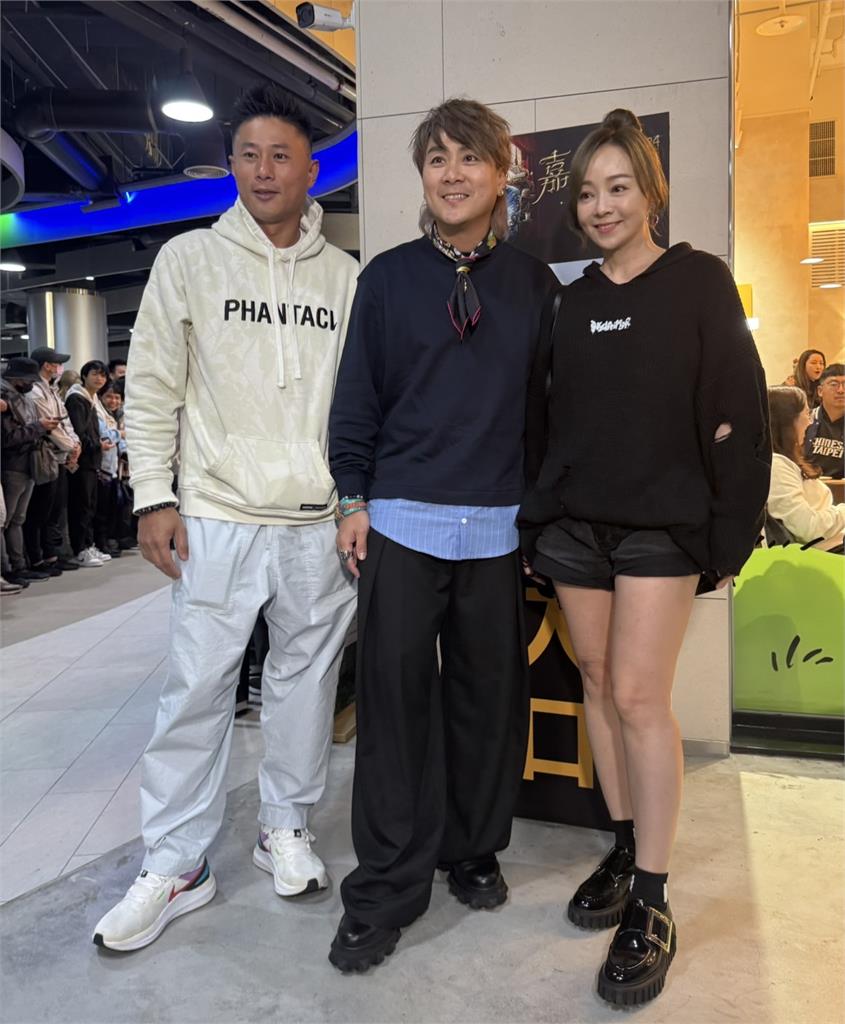 周杰倫演唱會壓軸場「台灣英雄」都來了!林志玲和日本巨星山下智久都是座上賓!