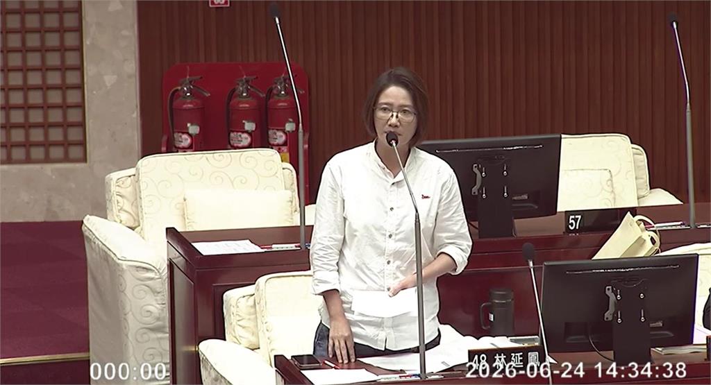 快新聞／藍營議長也不挺！認同「議員索資」打臉蔣市府　周軒酸：繼續挺殷瑋