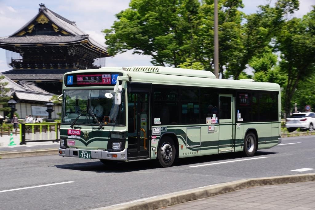 快新聞／觀光公害太嚴重！　日本加開停車場、觀光特急巴士因應