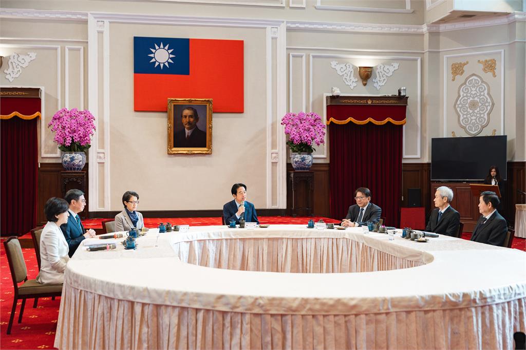 快新聞/召集國政茶敘!茶點深富誠意 賴總統再遞橄欖枝:盼朝野同心護台