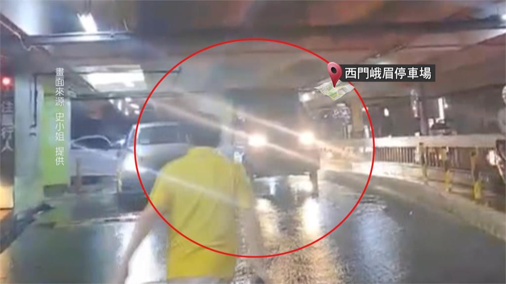 扯!小貨車未注意停車場限高 撞斷消防管線水柱狂噴5分鐘