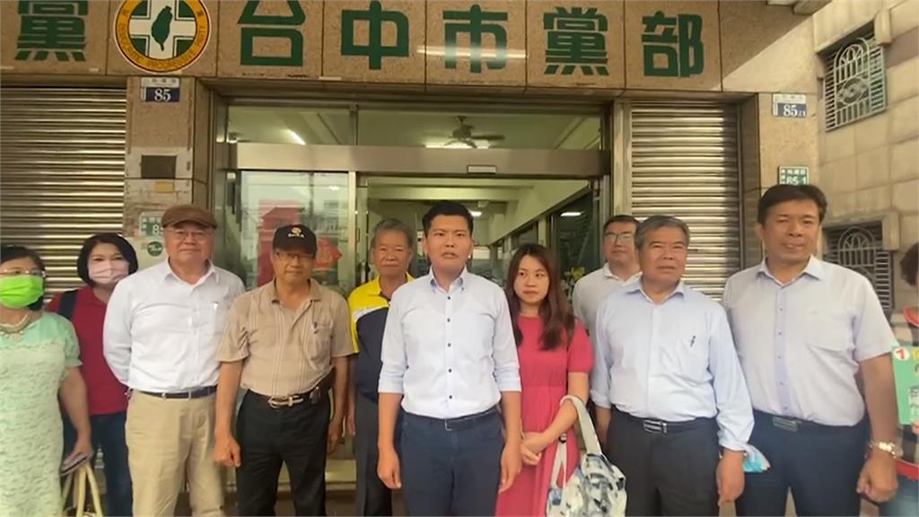 民進黨「台中第六選區」3人拚初選 「彰化第二選區」邱建富棄選!全力挺黃秀芳