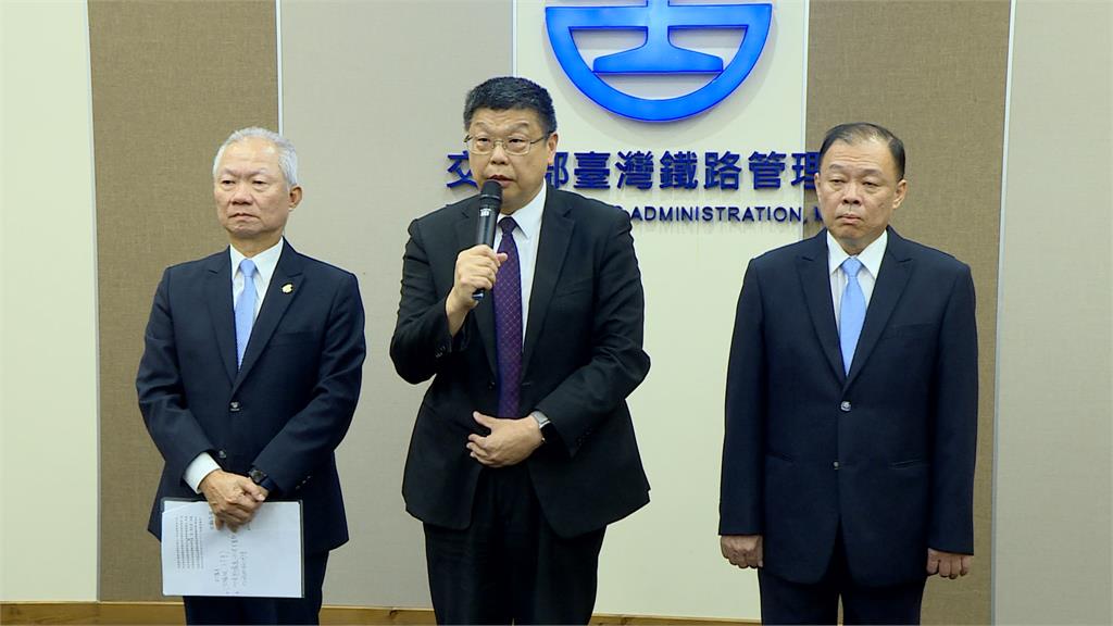 用LINE關懷太魯閣事故家屬挨轟 台鐵局長鞠躬致歉