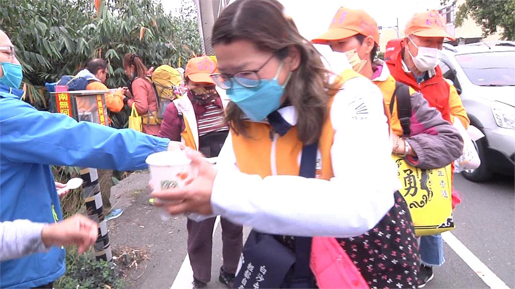 粉紅超跑衝向貨車輕碰25秒 車主家人發聲曝感動內幕
