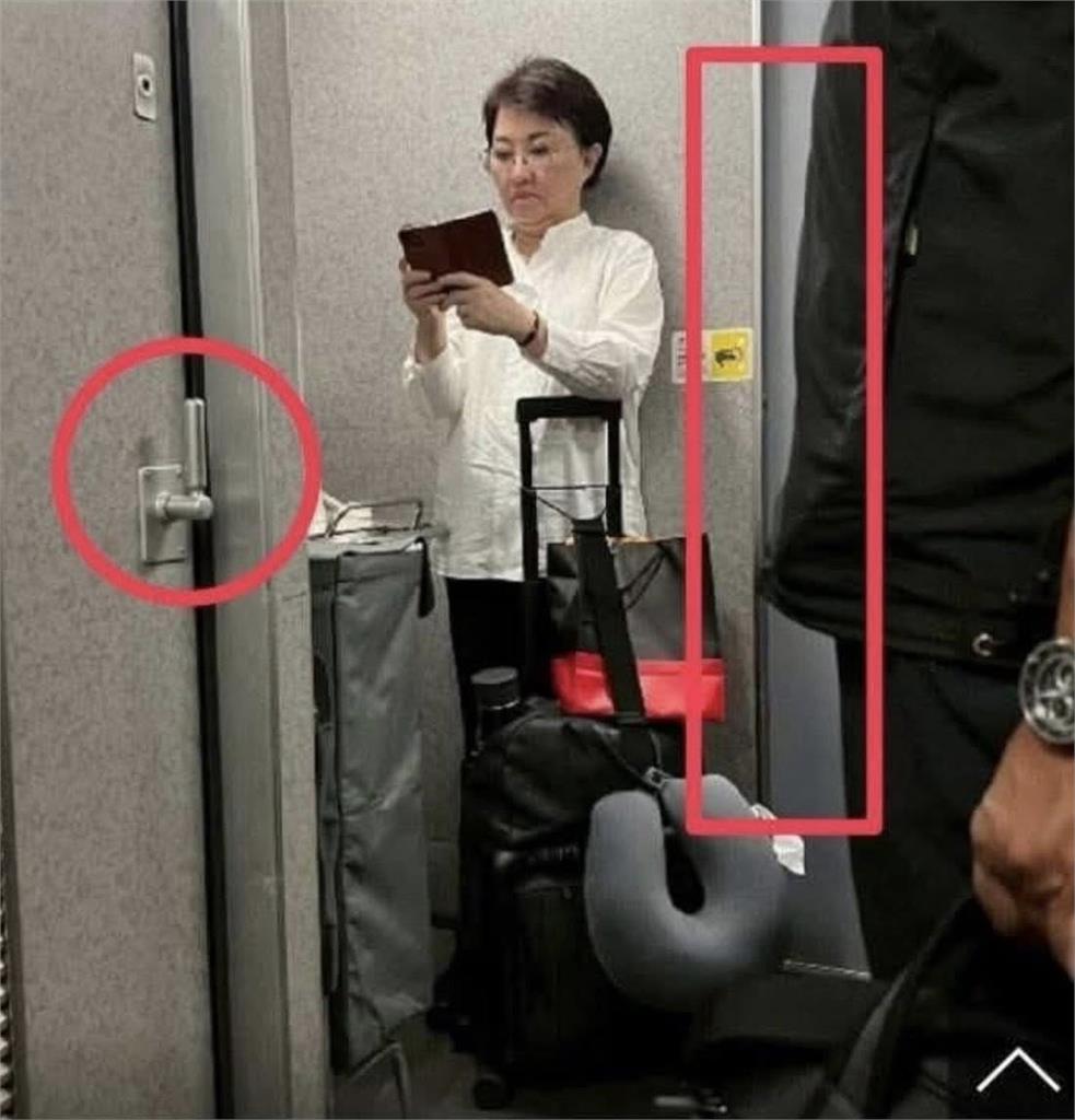 盧秀燕「站高鐵車廂」挨轟造假!苦苓詳列「5疑點」戳破現實…網看傻:全靠演技