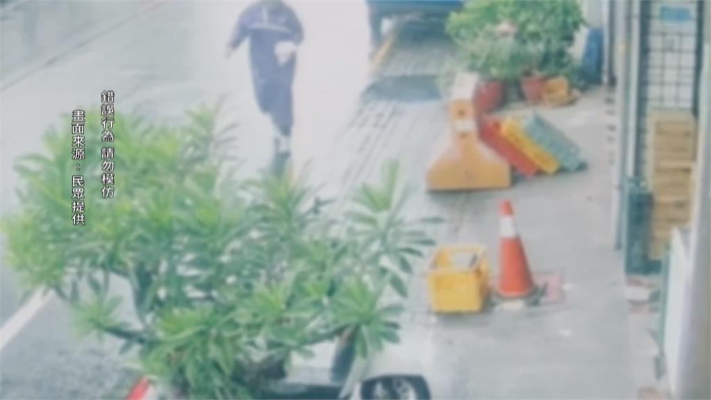 台南名店"周氏蝦捲"遭潑上百隻小強 警鎖定涉案男