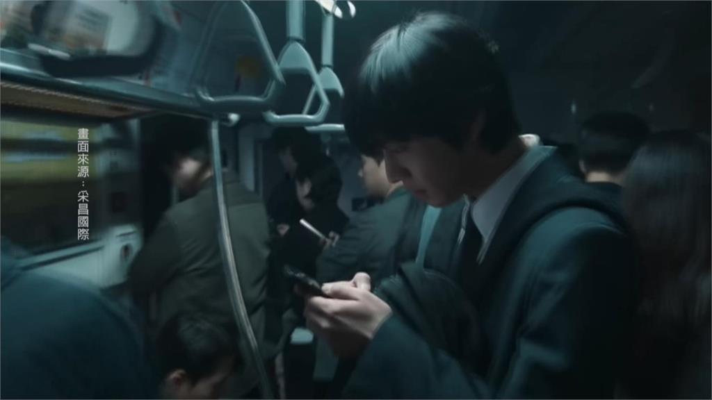 神卡司!安孝燮、李敏鎬、JISOO到齊 南韓「億級小說」躍大銀幕