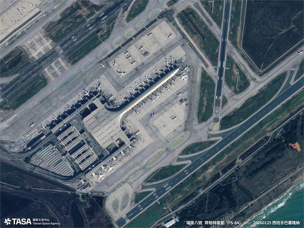 快新聞／福衛八號首度公開成果！東京、巴塞隆納都在鏡頭裡　AIT發文祝賀