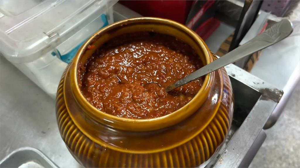 台灣趴趴走/香嫩美味的在地傳奇!高雄岡山品嘗全羊料理!羊肉、羊排、羊肉鍋!