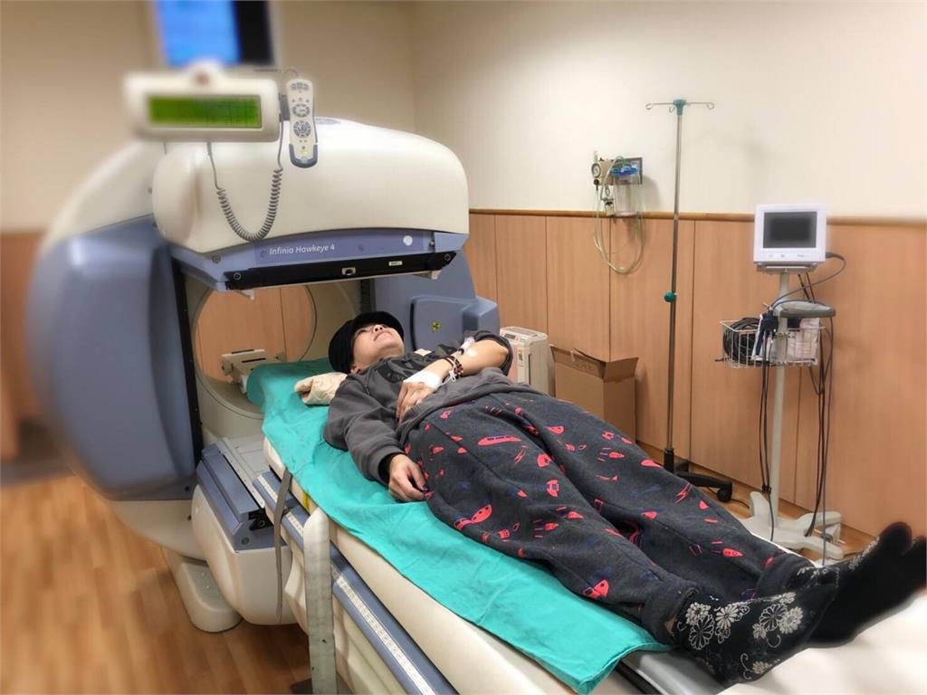 詹雅雯還要動開腦手術!聽到「媽媽1句話」愧疚流淚:我會再勇敢一點
