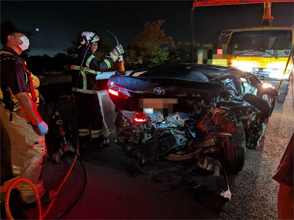 國1嘉義三車連環撞釀兩死三傷　31歲媽媽剛生產完卻遇死劫