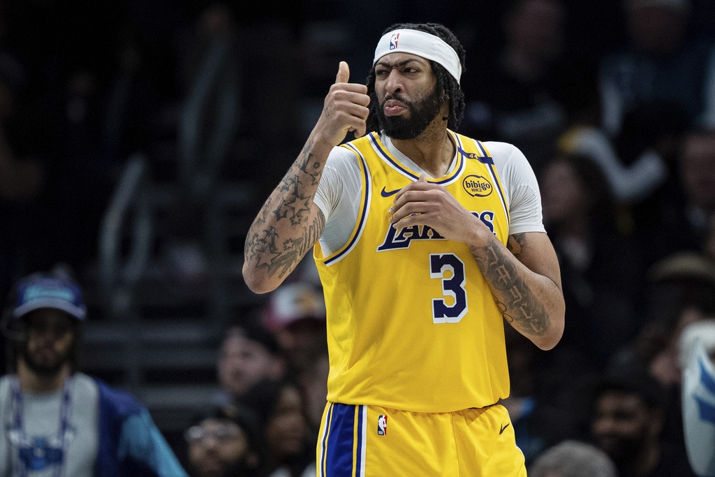 NBA(影)/震驚全聯盟球員交易後 獨行俠總經理親上火線解釋