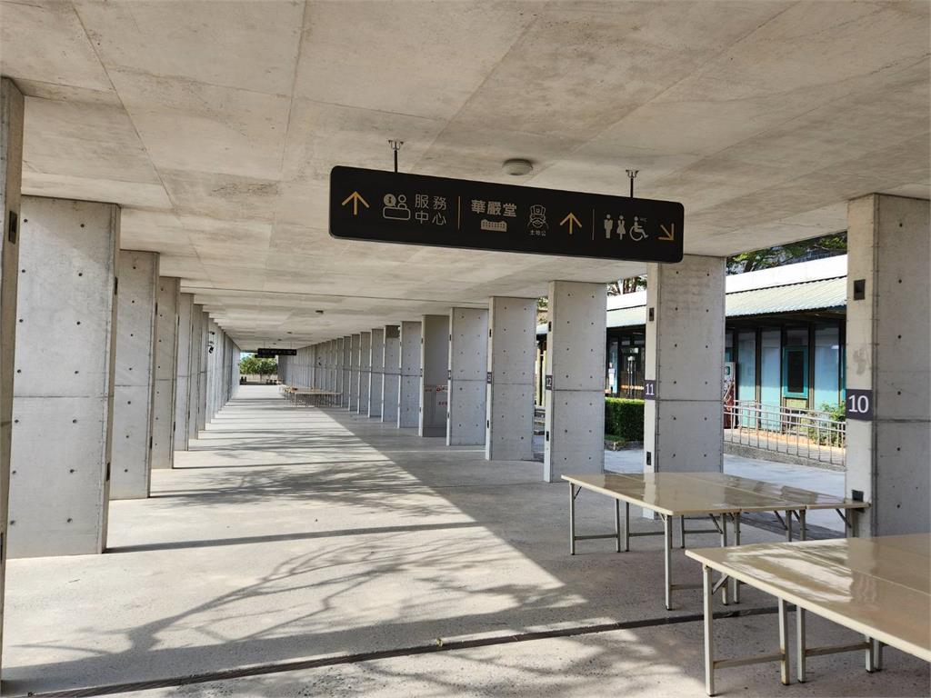 超狂女債主「趁亡者剛過世6小時」衝靈堂!「瞻仰遺容」順便手指蓋印