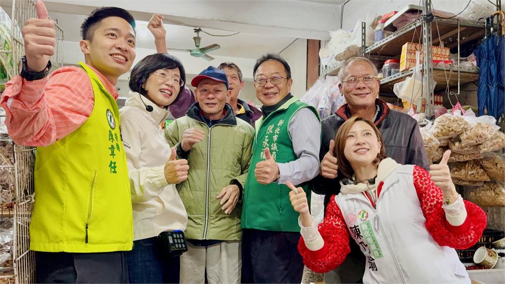 快新聞／不畏嚴寒挺進深藍票倉！新店拜票拚出暖流　蘇巧慧：進步新北是彩色的